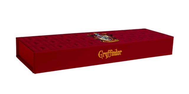 Book cover of: Harry Potter: Gryffindor Magnetic Pencil Box
