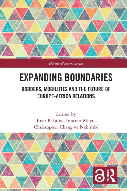 Book cover of: Expanding Boundaries. By: Jussi P. Laine