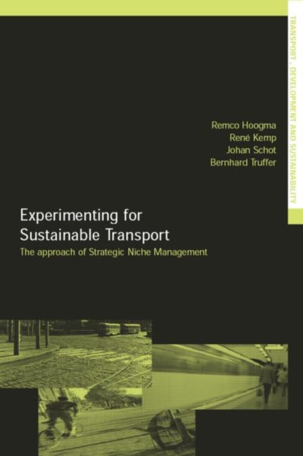 Book cover of: Politics of Mobility. By: Geoff Vigar