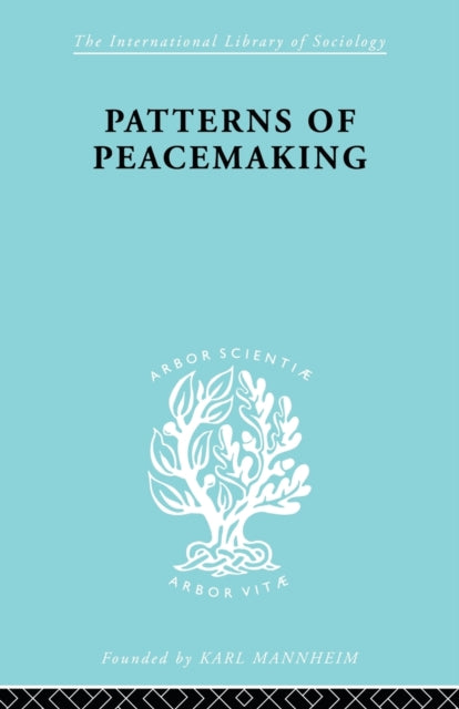 Book cover of: Patterns of Peacemaking. By: A. Briggs