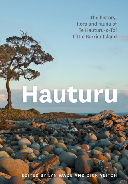 Book cover of: Hauturu. By: Lyn Wade