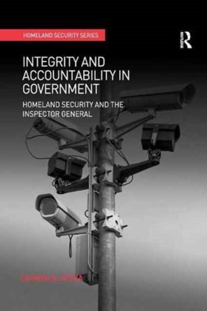 Book cover of: Integrity and Accountability in Government. By: Carmen R. Apaza