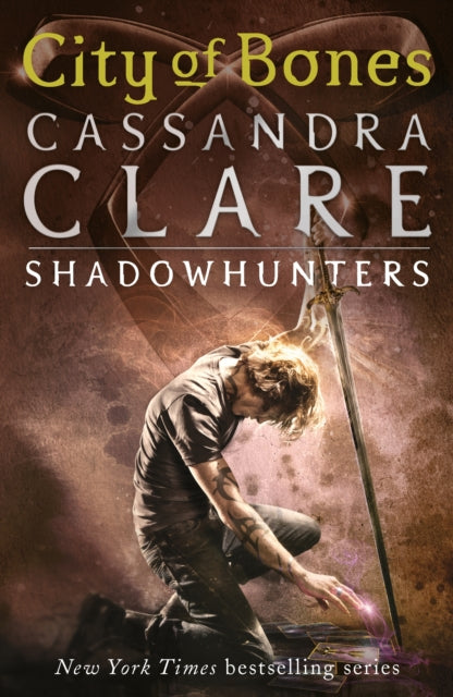 Book cover of: Mortal Instruments 1: City of Bones