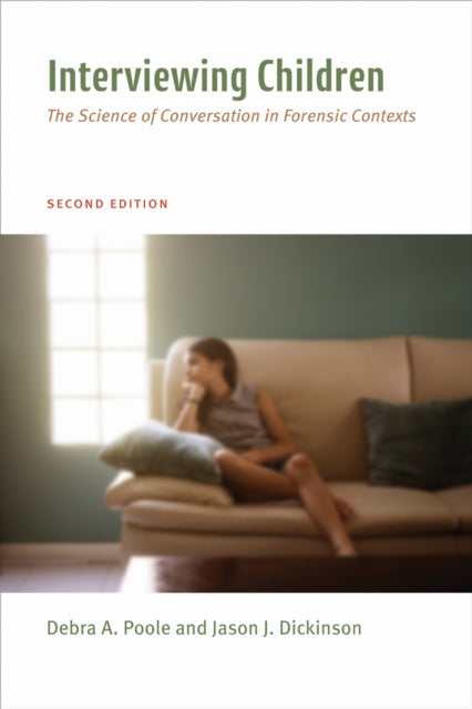 Book cover of: Interviewing Children