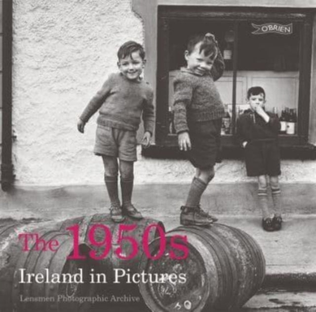 Book cover of: 1950s. By: Lensmen Photographic Archives