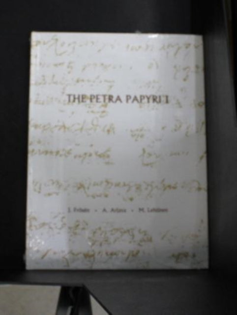 Book cover of: Petra Papyri I